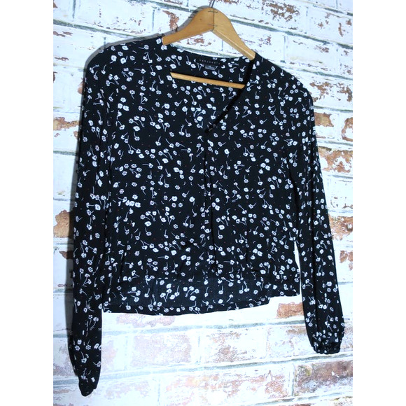 Sanctuary Cori Floral Printed Blouson Long Sleeve Wrap Surplice Blouse - Picture 3 of 8